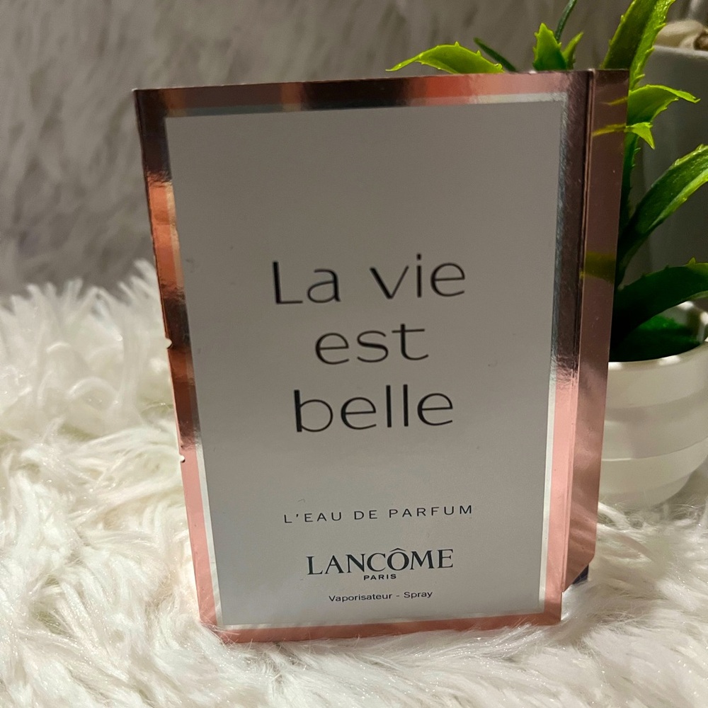 3/$15 🌻 Lancôme sample